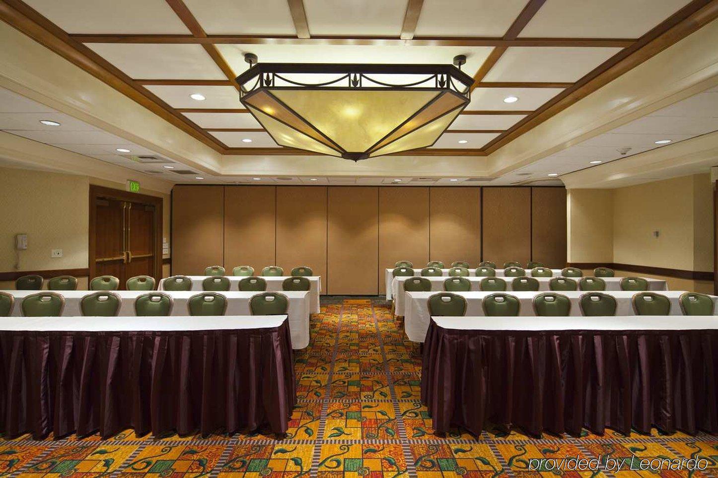 Hotel Doubletree By Hilton San José Facilidades foto